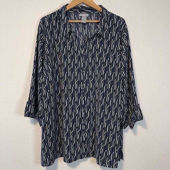 Catherine’s Printed Navy Button Down Blouse Size 4X - Picture 1 of 6